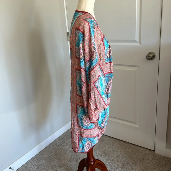 Anthropologie Feathers By Tolani Womens Red and Blue Short Sleeve Kimono Robe OS - Picture 2 of 7